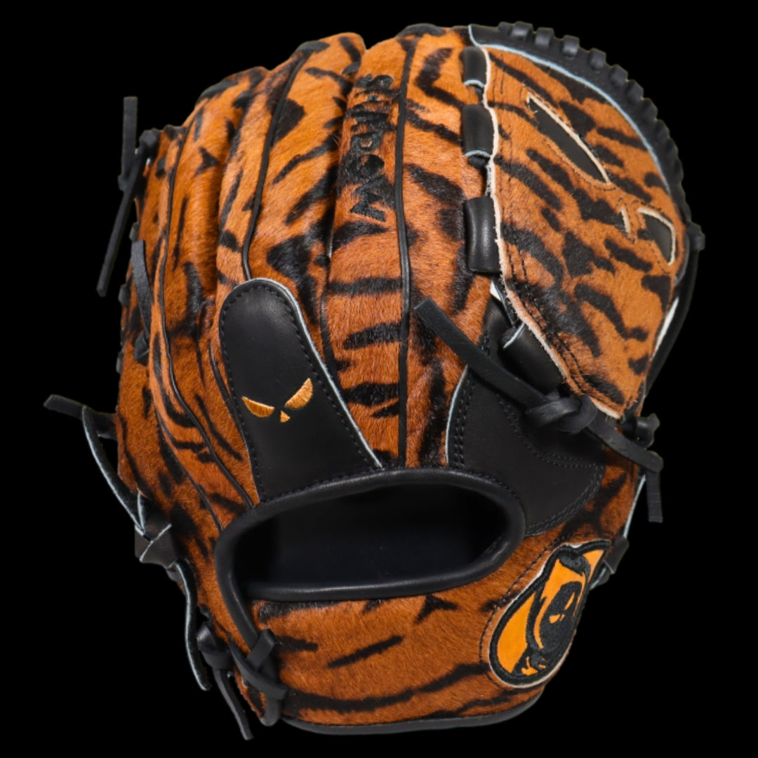 Shadow Sabertooth 12" Pitcher's Glove