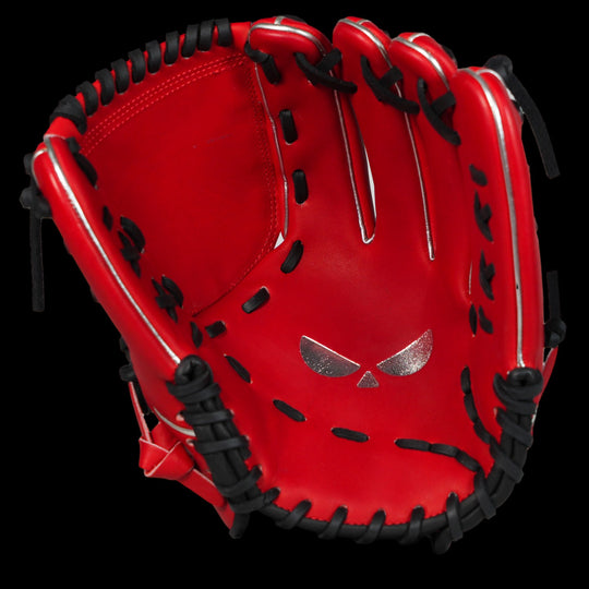 Shadow Pitcher's Glove