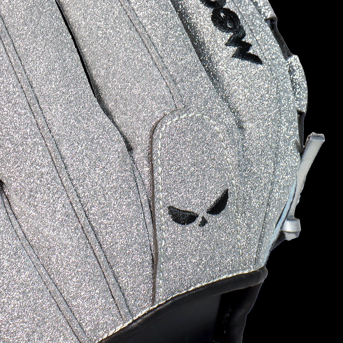 Shadow Showtime | Shadow Ball Glove